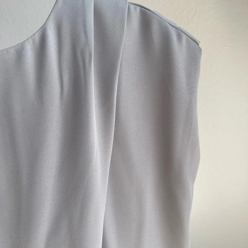 MELLODAY Women's Light Grey Cap Sleeve Blouse Size‎ M